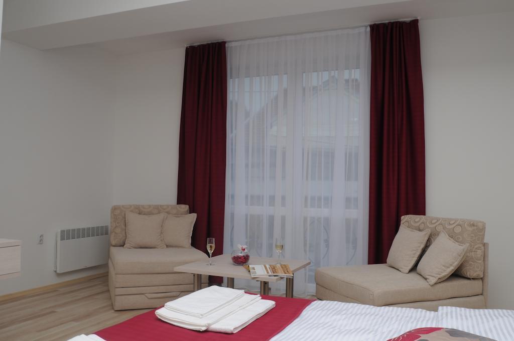 סקופיה City Boutique Rooms חדר תמונה